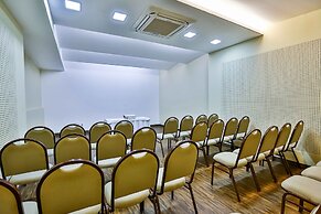 Flat Beach Class Executive