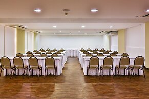 Flat Beach Class Executive