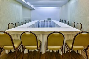 Flat Beach Class Executive