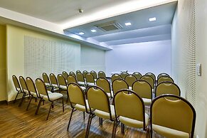 Flat Beach Class Executive