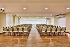 Flat Beach Class Executive