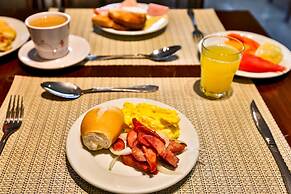 Flat Beach Class Executive