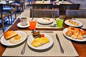 Flat Beach Class Executive