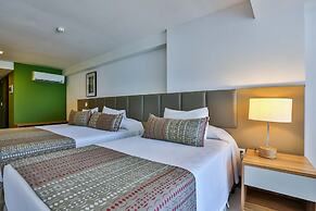 Flat Beach Class Executive