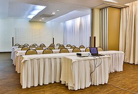 Flat Beach Class Executive