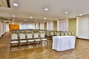 Flat Beach Class Executive