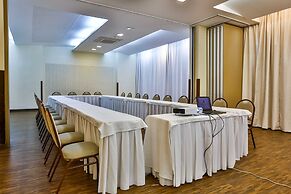 Flat Beach Class Executive