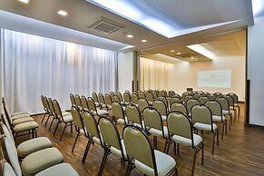 Flat Beach Class Executive