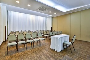 Flat Beach Class Executive