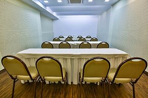 Flat Beach Class Executive