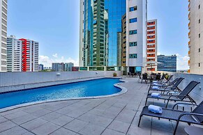 Flat Beach Class Executive