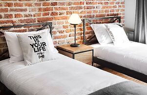 Well Well Aparthotel