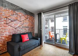 Well Well Aparthotel