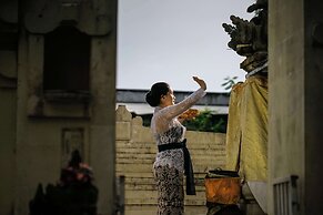 Royal Tulip Springhill Resort Jimbaran