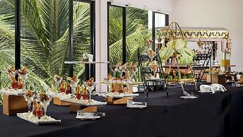 Royal Tulip Springhill Resort Jimbaran