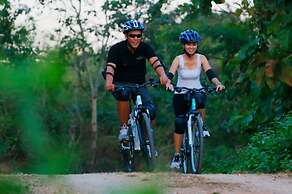 Royal Tulip Springhill Resort Jimbaran