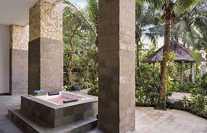 Royal Tulip Springhill Resort Jimbaran