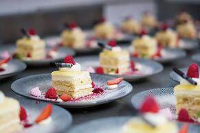 Royal Tulip Springhill Resort Jimbaran