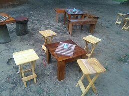 Pousada Navio Hostel e Camping Pop