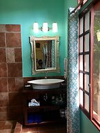 Dolphin Bay Hideaway