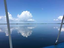 Dolphin Bay Hideaway