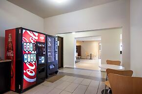 Motel 6 Sudbury, ON