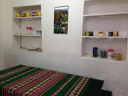 Chacha International - Hostel