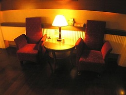 Changsing Business Motel