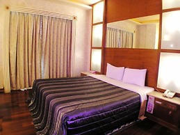 Changsing Business Motel