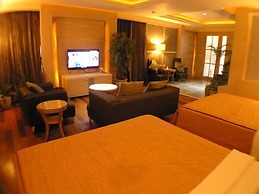 Changsing Business Motel