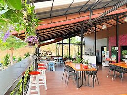 Baan Suan Hill Resort