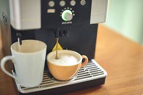 Dancing Butterfly Slide Family Inn