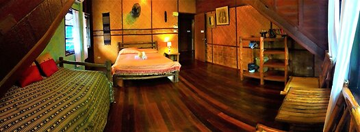 Shanti Lodge Phuket
