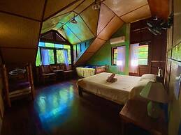 Shanti Lodge Phuket