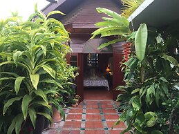 Shanti Lodge Bangkok