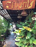 Shanti Lodge Bangkok