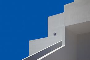 May Seven Suites - Adults Only