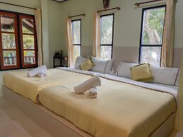 Baanboonpetch Resort