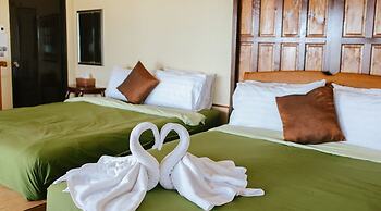 Baanboonpetch Resort