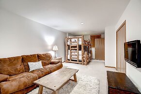 Après Chalet - Perfect In Town Location! by RedAwning