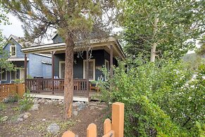 Après Chalet - Perfect In Town Location! by RedAwning