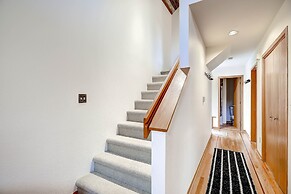 Après Chalet - Perfect In Town Location! by RedAwning