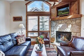 Amber Sky - Ski-In/Ski-Out by RedAwning
