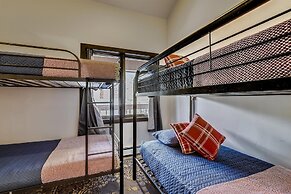 Tyra Chalet 336 - Ski-In/Ski-Out by RedAwning