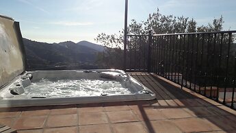 Casa Roble B&B