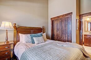 Crystal Peak Lodge 7304 3 Bedroom Condo by RedAwning