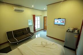 Khao Hin Tang Resort