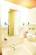 G'inns guest house - Hostel