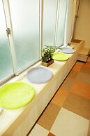 G'inns guest house - Hostel