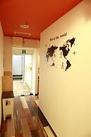 G'inns guest house - Hostel